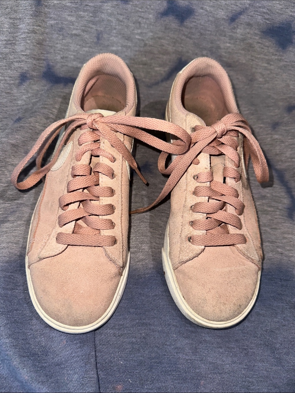 Pink suede Nike shoes. Size 5